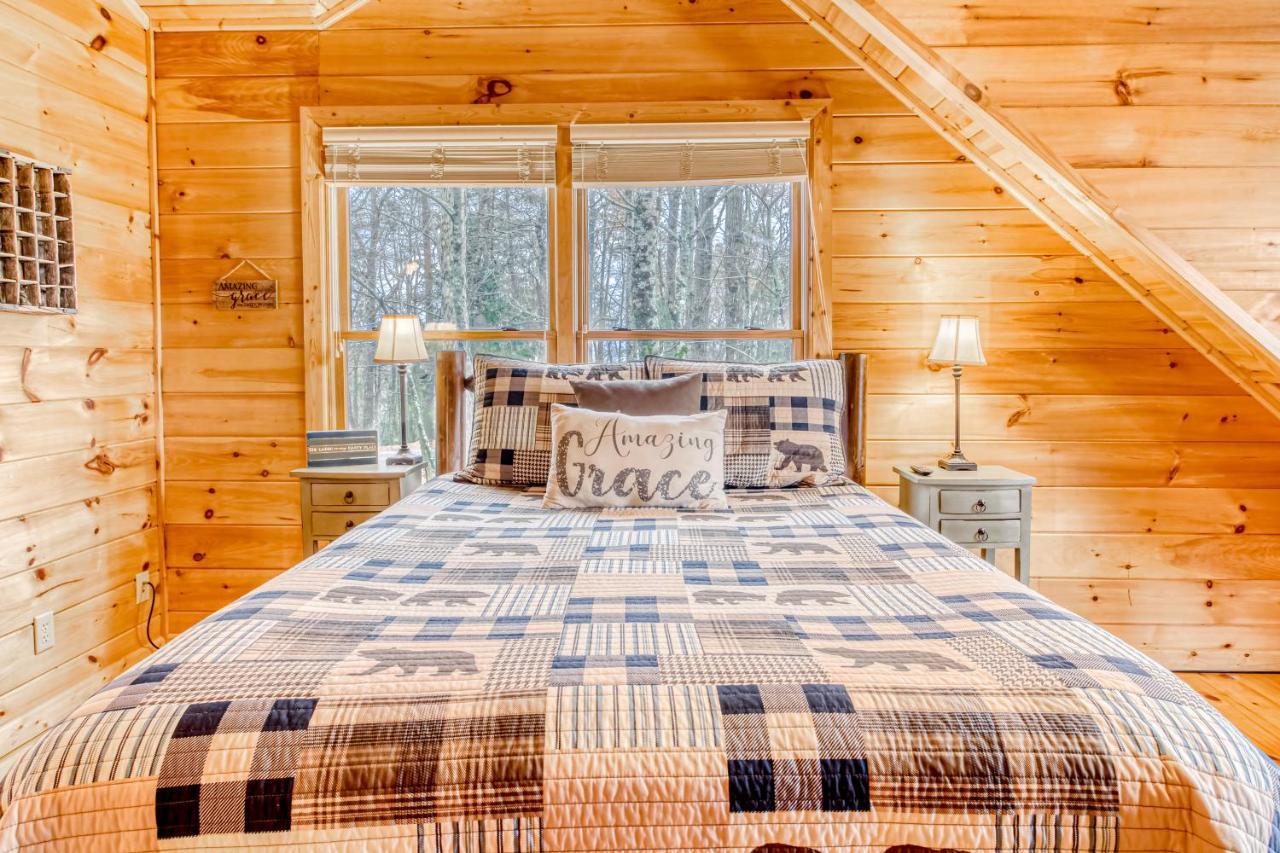 Amazing Grace Villa Cherry Log Bagian luar foto