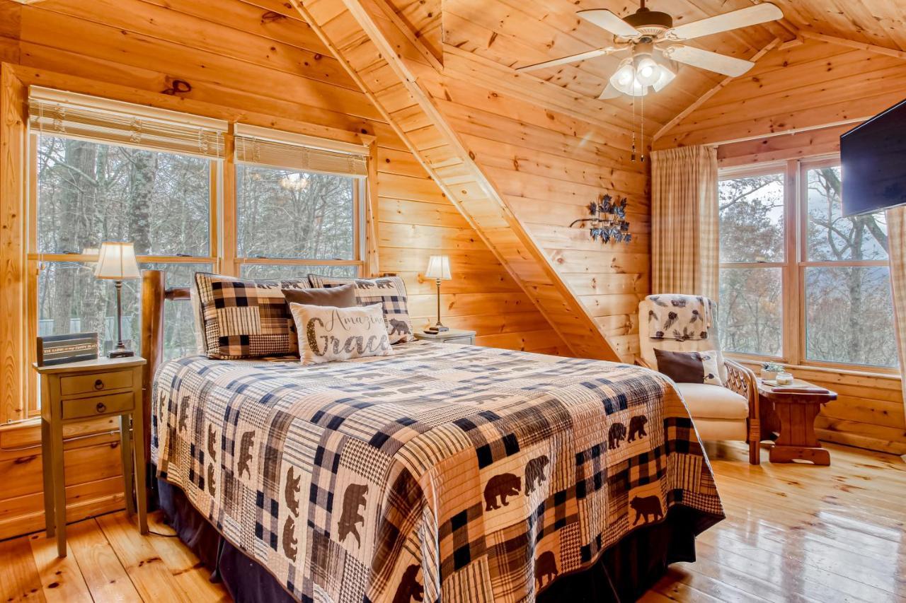 Amazing Grace Villa Cherry Log Bagian luar foto